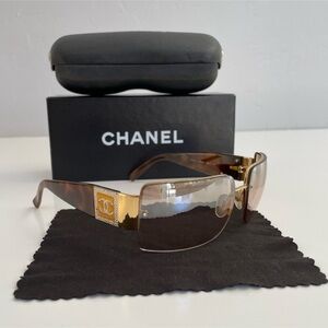 Chanel Brown and Gold Sunglasses 4095-B